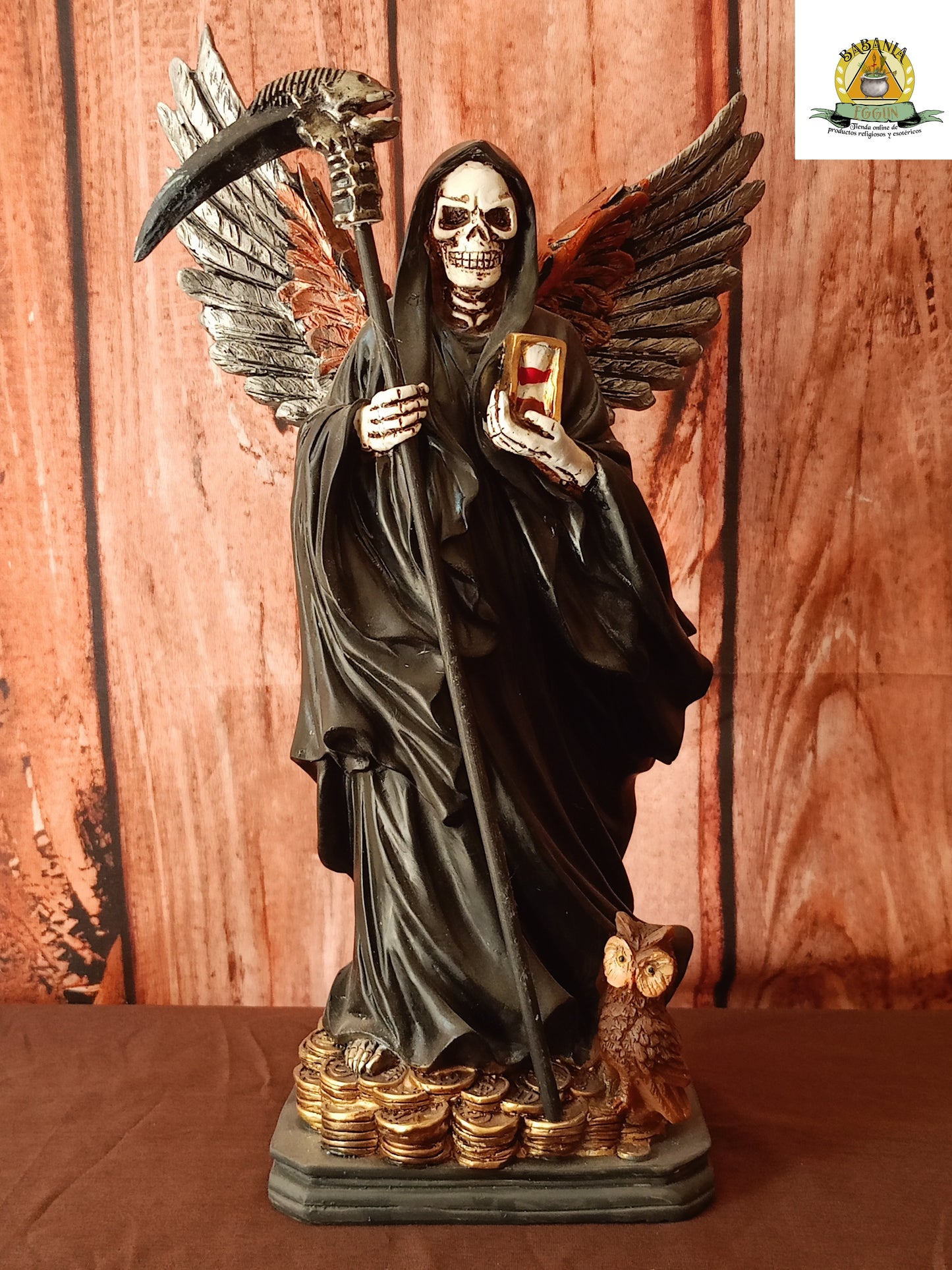ESTATUA SANTA MUERTE NEGRA CON ALAS 30CM