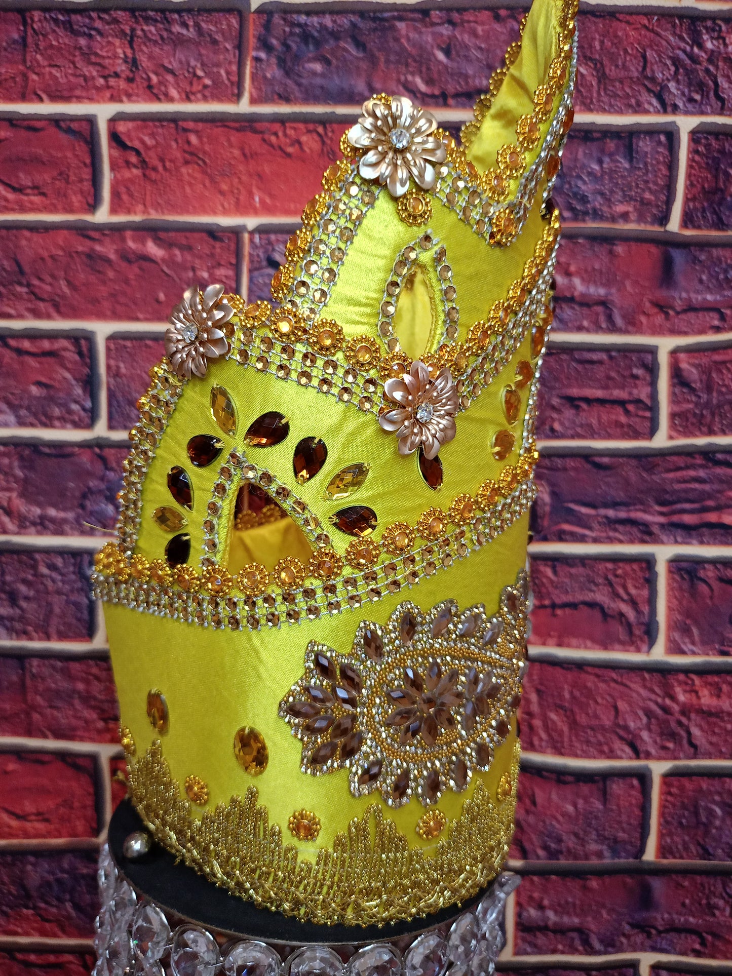 CORONA DECORADA OSHUN (personalizada)