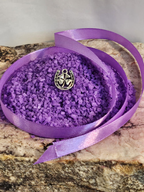 AMULETO HERRADURA con trebol de la suerte AMULETOS
