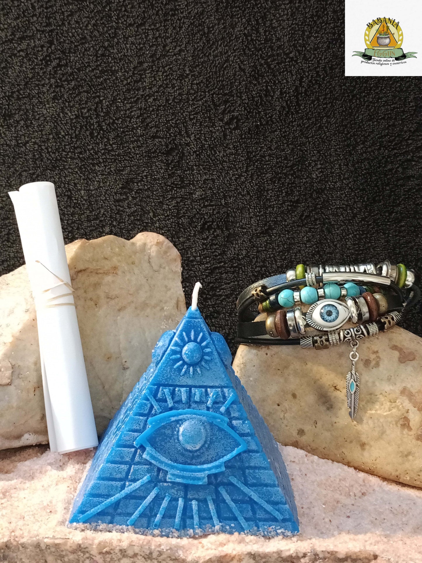 VELA PIRAMIDE OJO QUE TODO LO VE azul+oración y brazalete (consagrado)