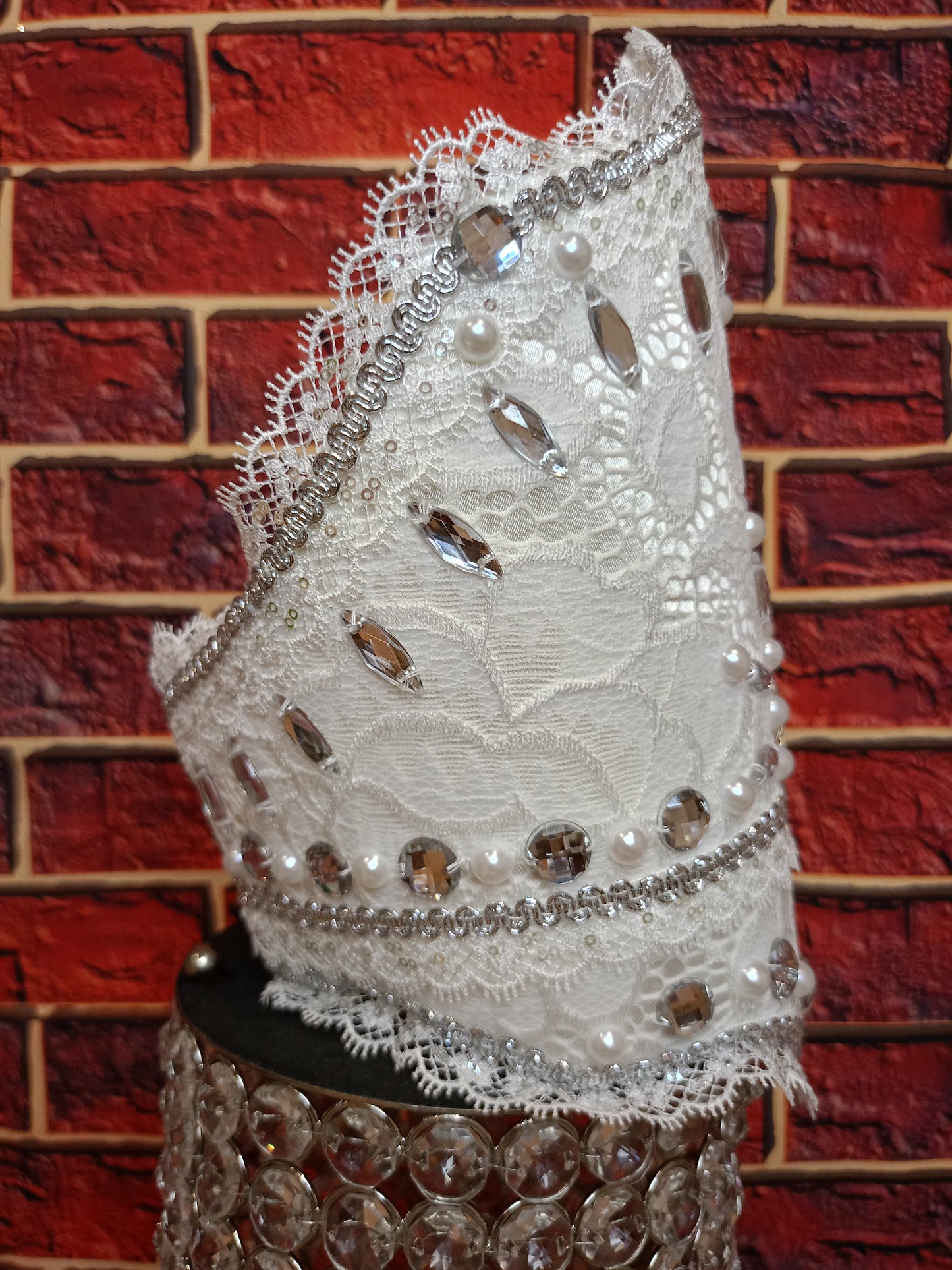 CORONA DECORADA OBATALA  (personalizada)